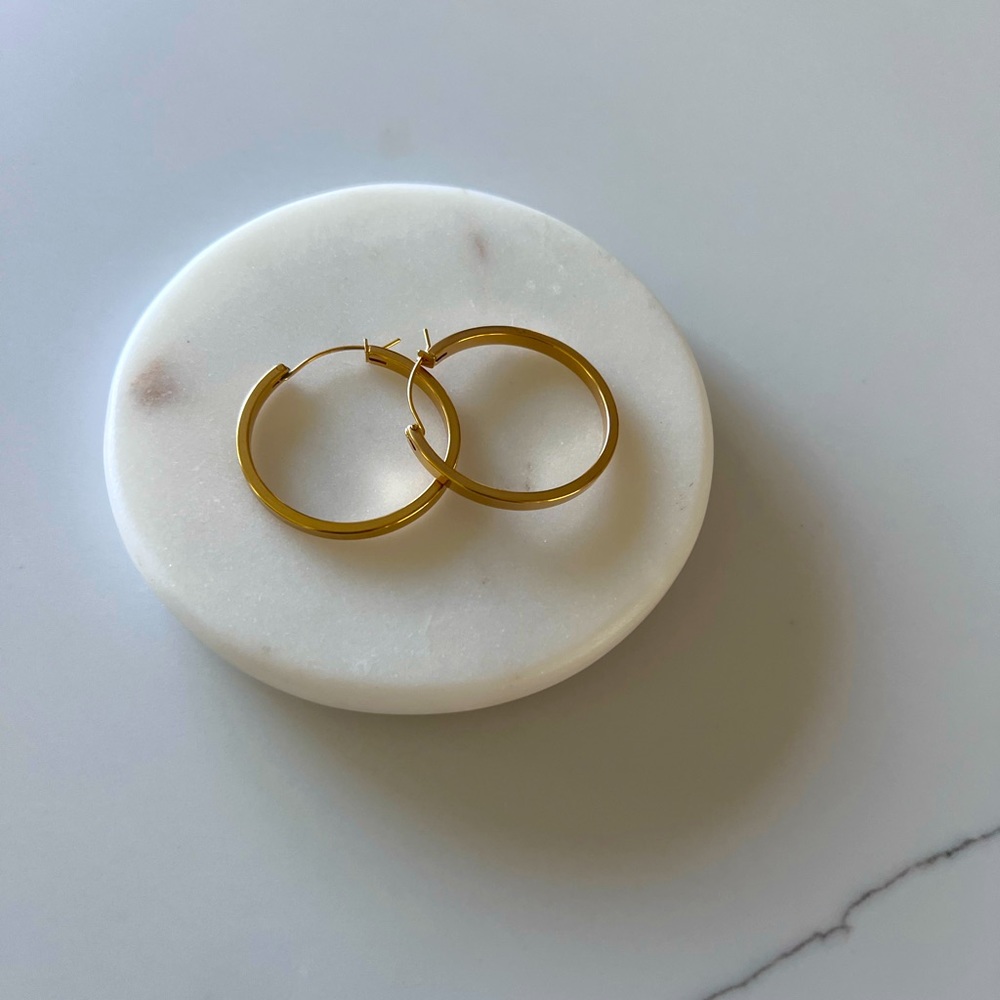 Sarah Gold Hoops